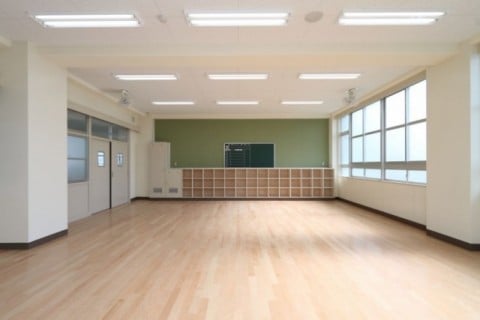 有松中学校 教室２