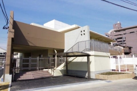 保育園 外観