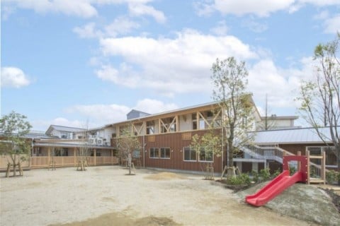 保育園 外観