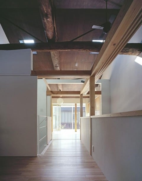 長屋の家 廊下